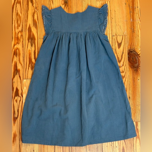 Tea Collections Distressed Short Sleeve Triangle Patterned Dress- like new! - Picture 2 of 3